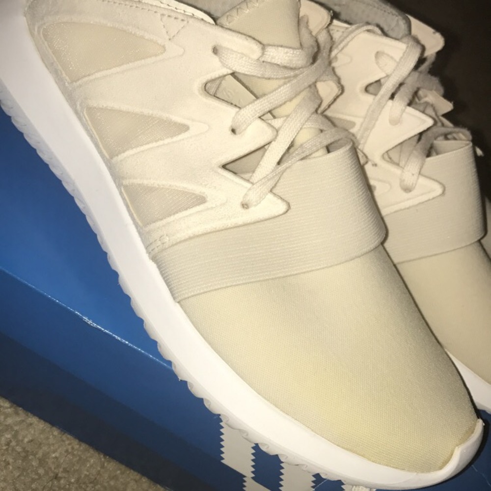Adidas tubular *kylie inspired*