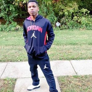 Meet your Posher, Marcuz