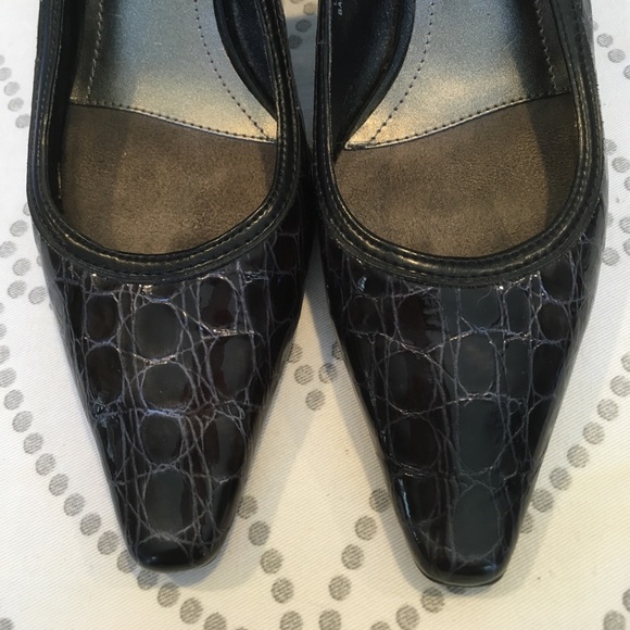 Sligbacks - Picture 2 of 4