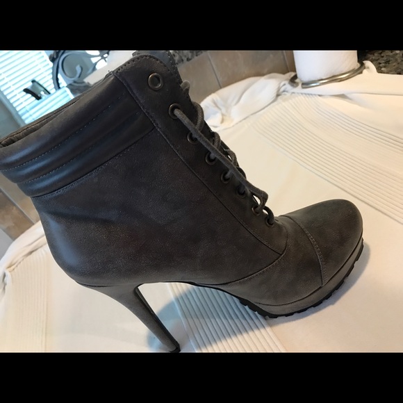 Bootie - Picture 2 of 4