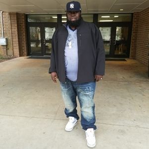 Meet your Posher, Mikkon