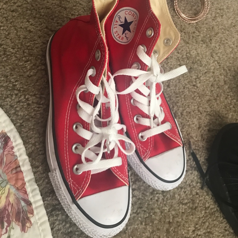 Red Converse