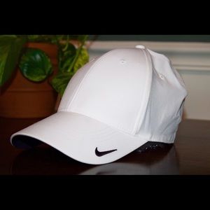 Nike white hat