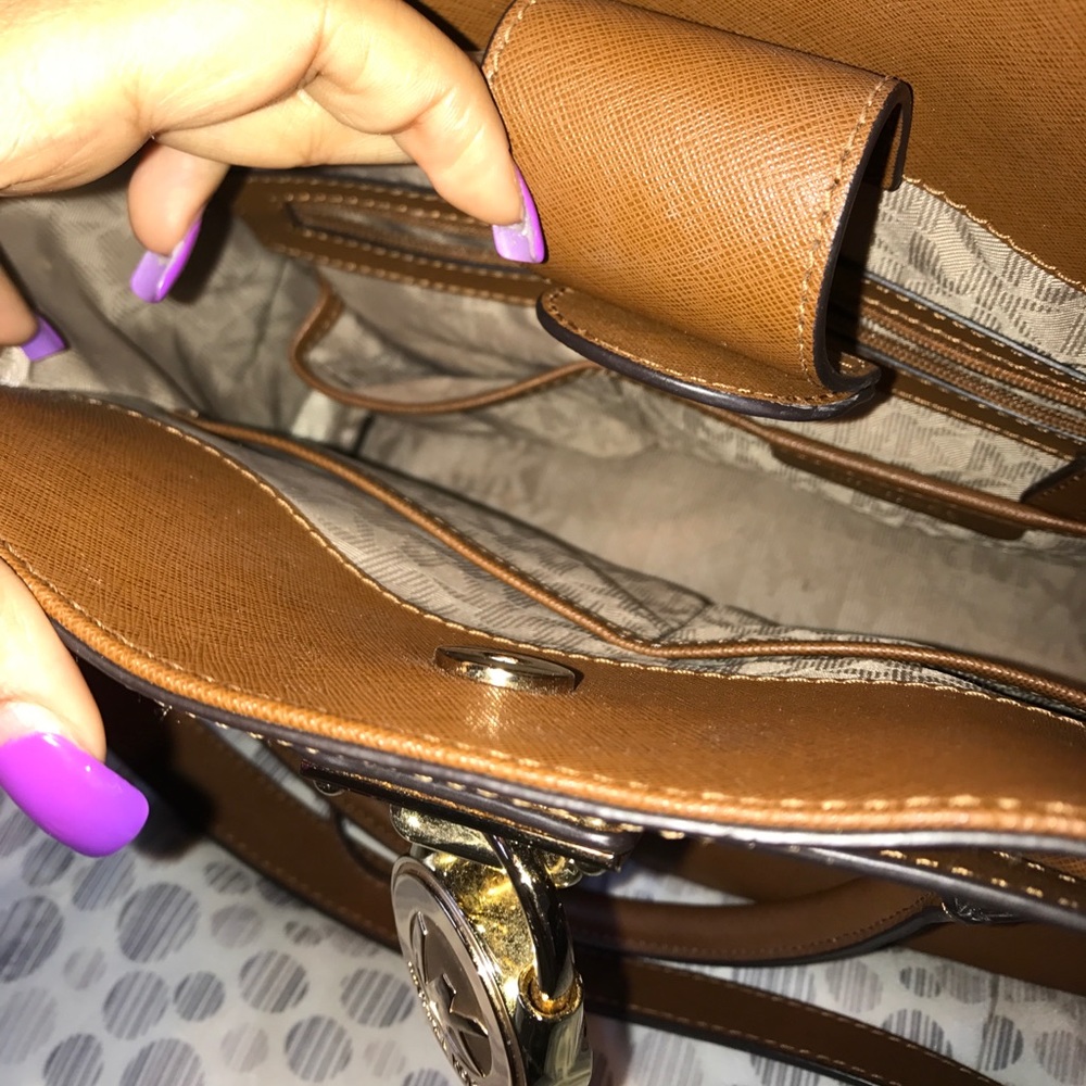 Michael kors bag - Picture 4 of 4
