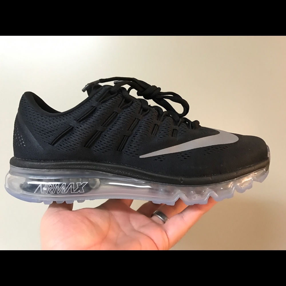 Nike Air Max 2016 Men's size 8