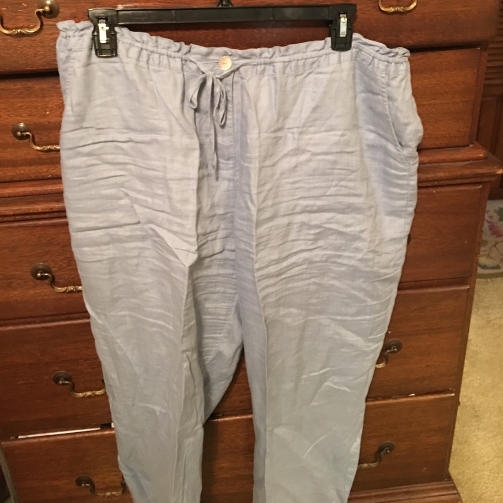 Ruby Red light blue linen capris