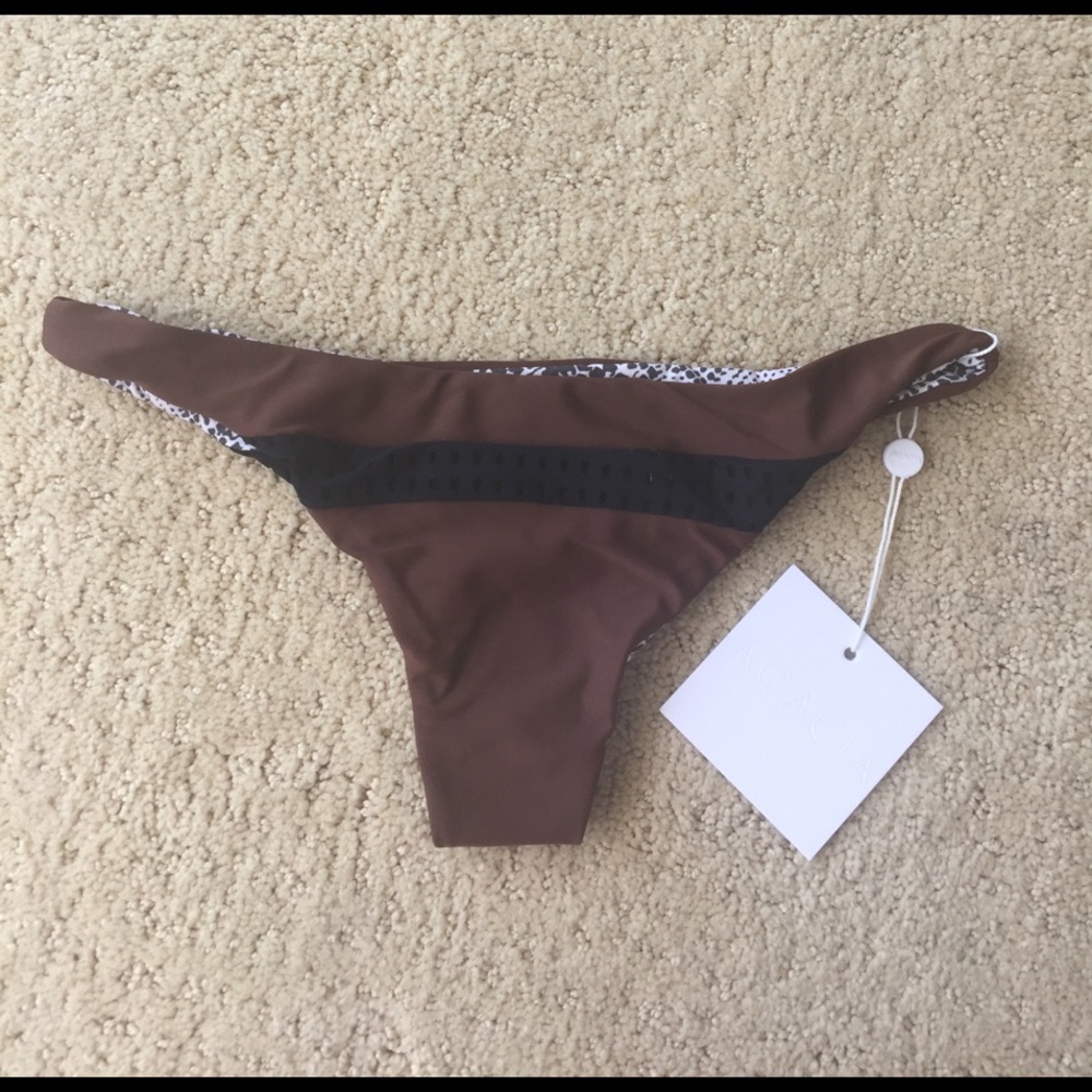 ❌SOLD❌NWT Acacia Pavils Bottoms