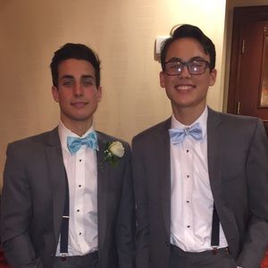 Meet your Posher, Zac