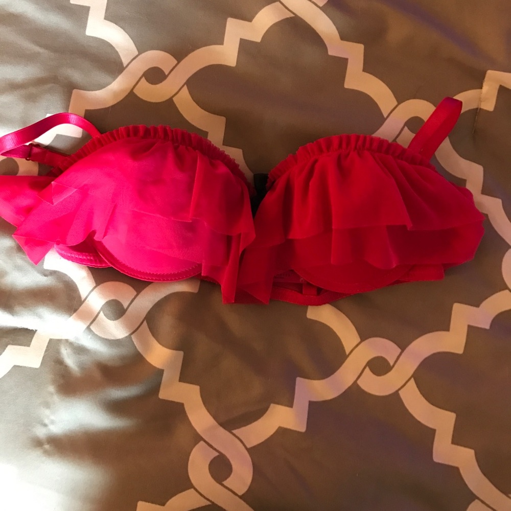 Ruffle bra
