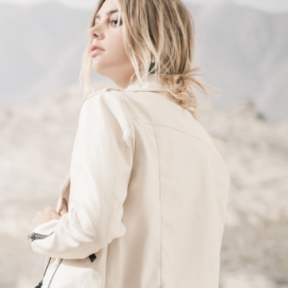 Moon river vegan leather moto jacket - Picture 2 of 8