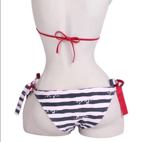 BlueGlue Glam Nautae Bikini 👙 - Picture 2 of 4