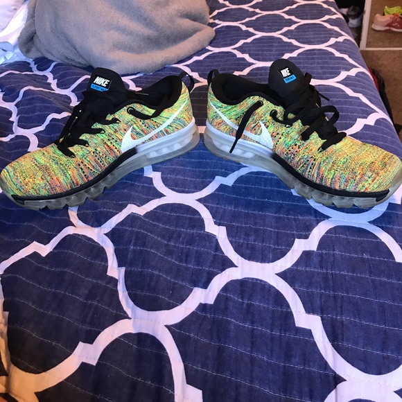 Nike Flyknit Max main image 6
