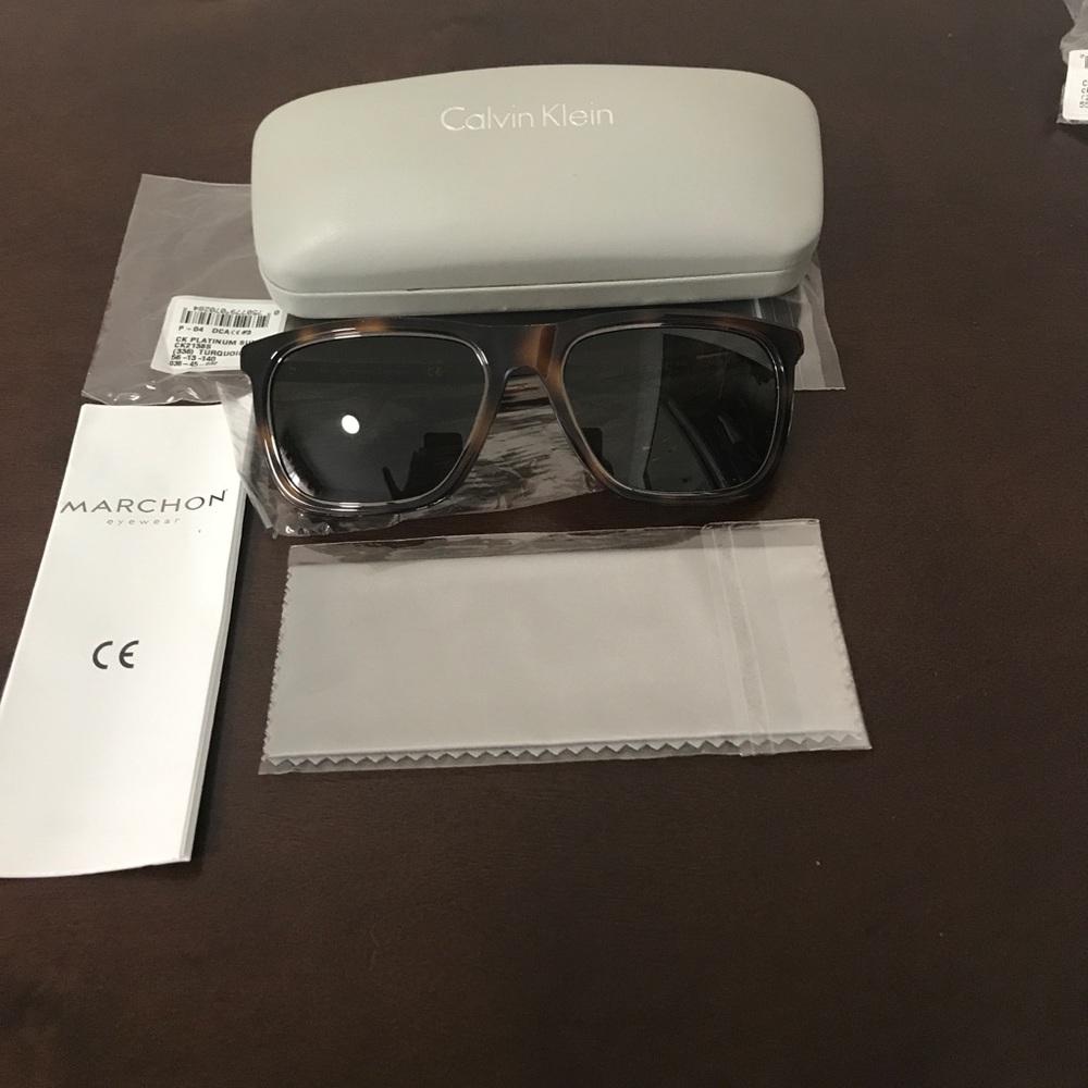 Calvin Klein unisex sunglasses brand new