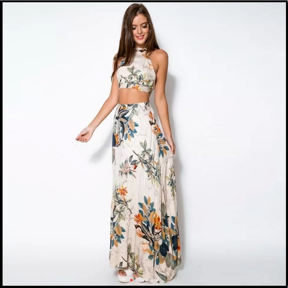 1-SM, 1-MED, 1-XL LEFT🔶2-Piece Maxi Dress🔶