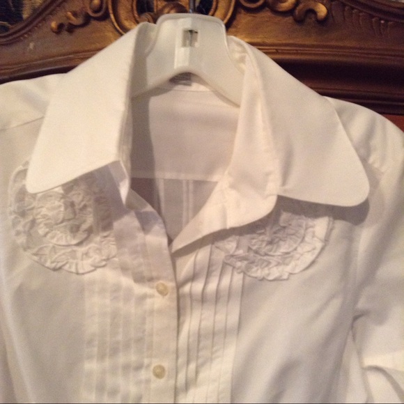 Andy the ANH Stunning White Blouse - Picture 4 of 5