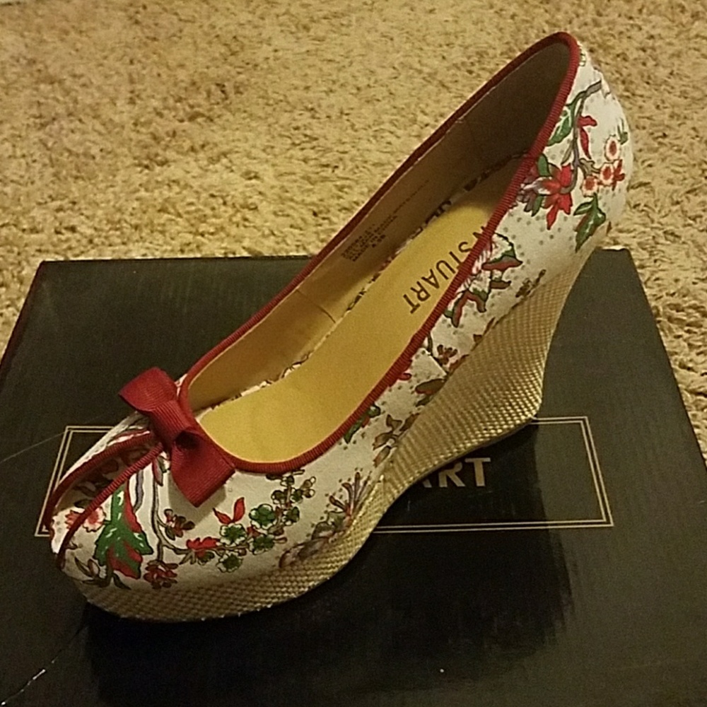 Colin Stuart Floral Peep Toe Wedges