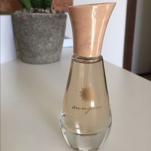 Maurices Sungari perfume