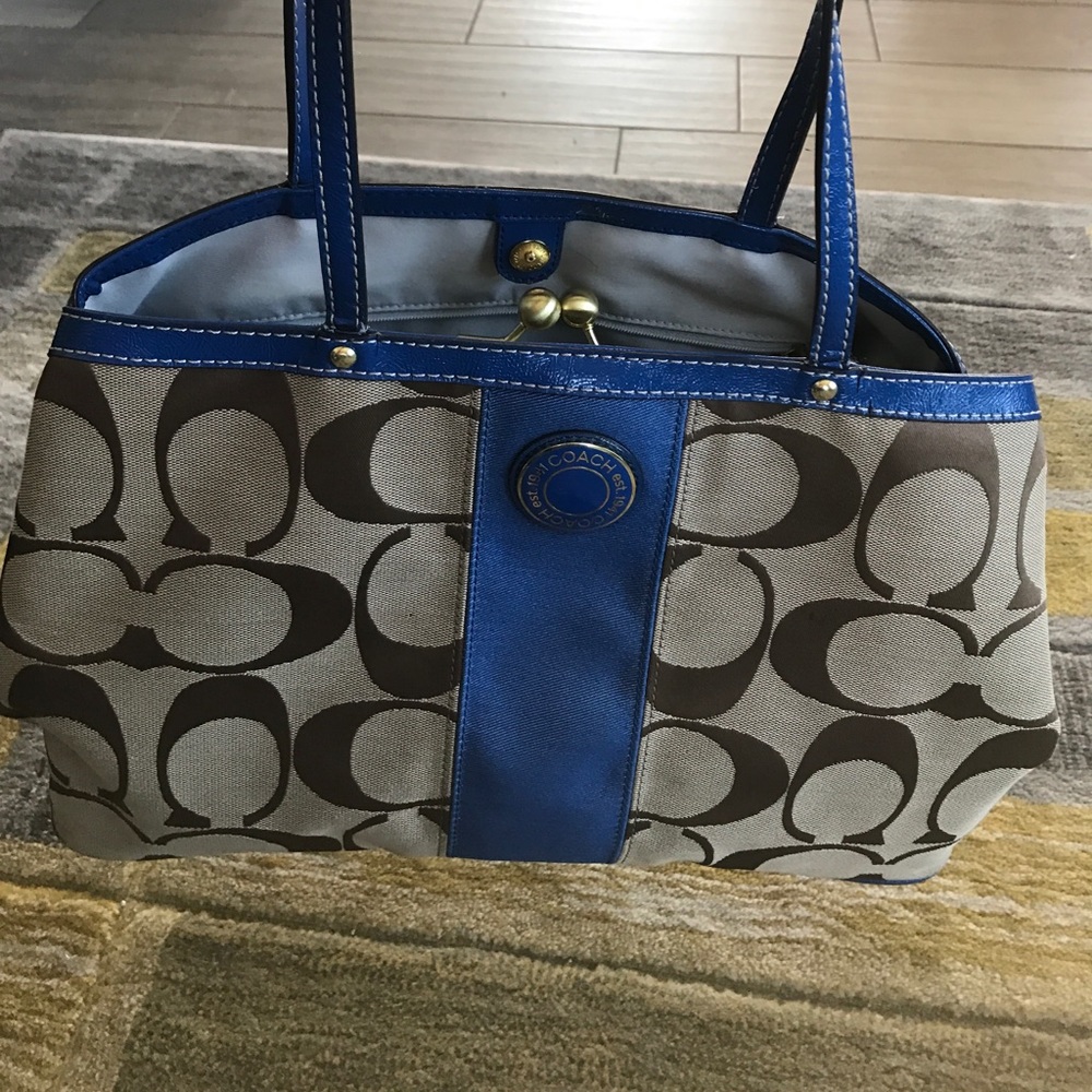Coach purse with blue trim