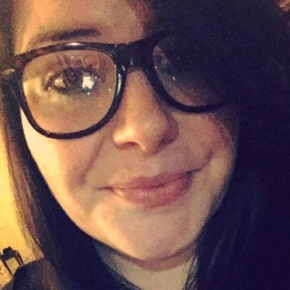 Meet your Posher, Abby