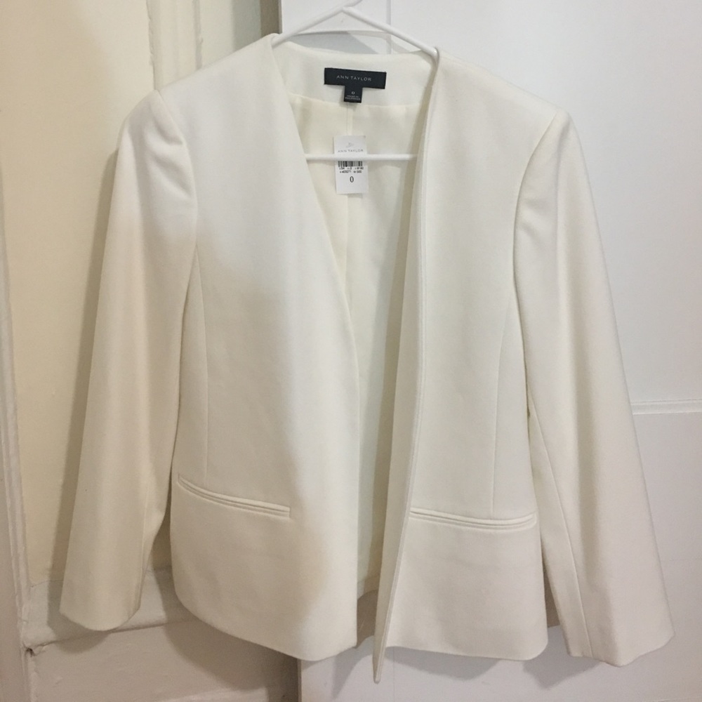 Ann Taylor White Open Blazer Tag on!