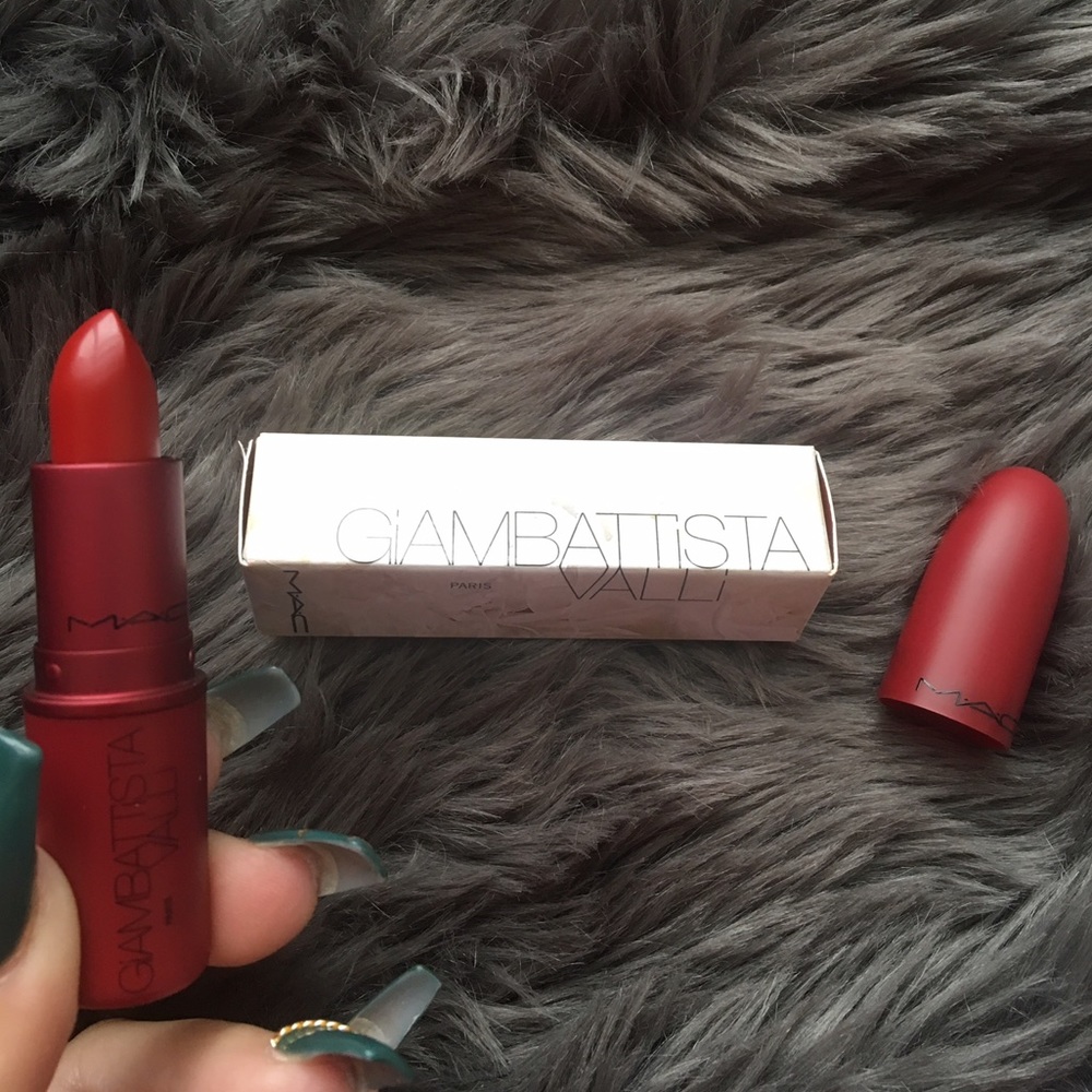 Mac Giambattista Valli "Charlotte"