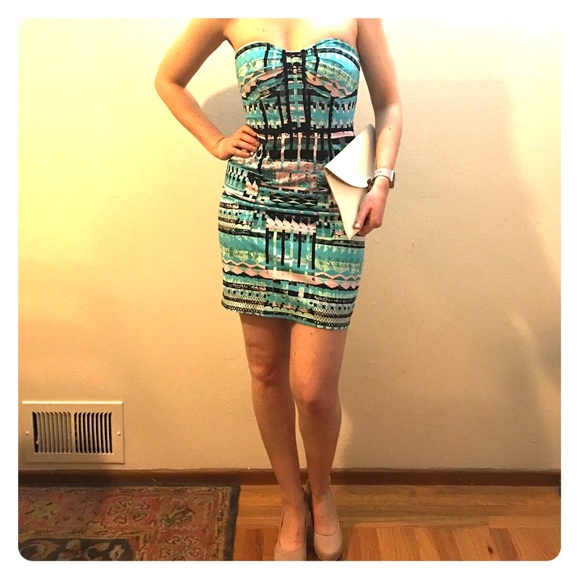 Aztec patterned mini dress - Picture 3 of 4