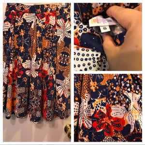 LuLaRoe Floral Madison Size Small
