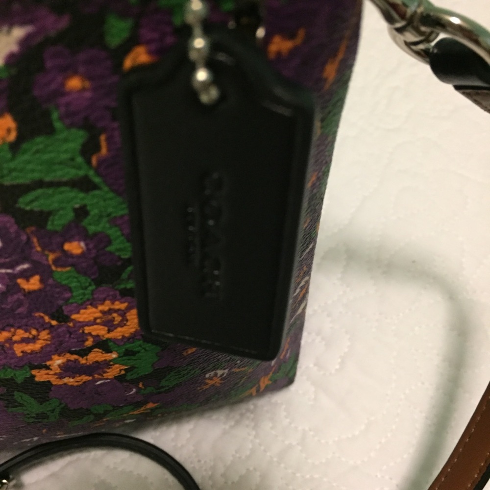 NWT Coach Rose Mdw Flrl Lyla Cross Body - Picture 4 of 4
