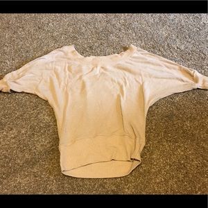 Tan quarter sleeve sweater