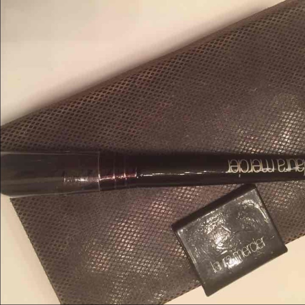 Laura Mercier Creme Cheek Colour Brush