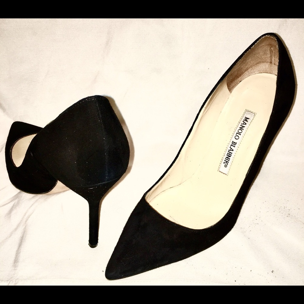 ⚡️Classy black suede Manolo Blahnik pumps heels⚡️