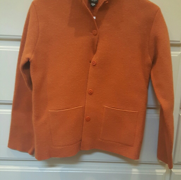 Sold - Picture 6 of 8