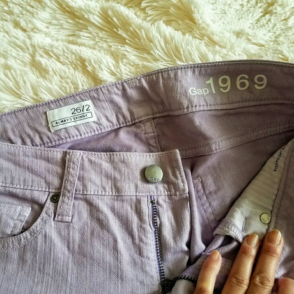NWOT Gap Lavender Skinny Jeans - Picture 3 of 6