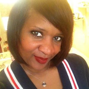 Meet your Posher, Tonya