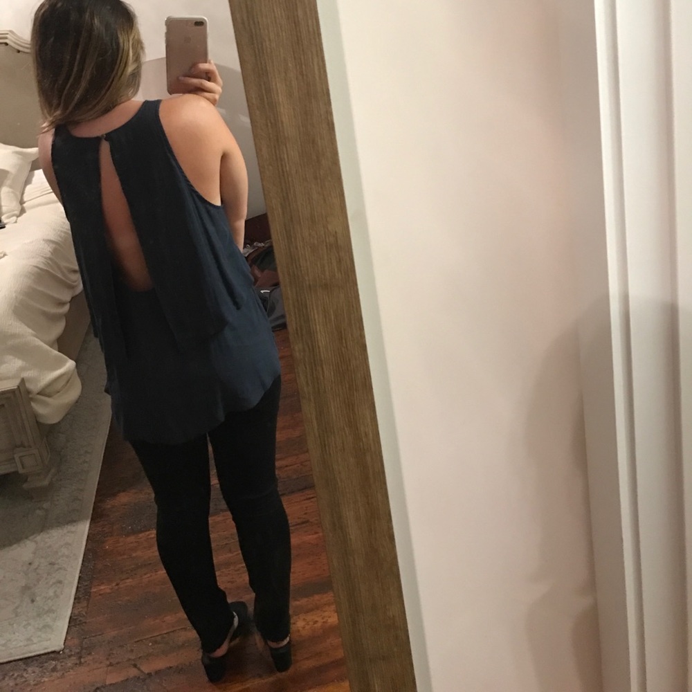 Free People navy open back tank szXS NEVER WORN