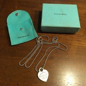 Tiffany's dog tag necklace