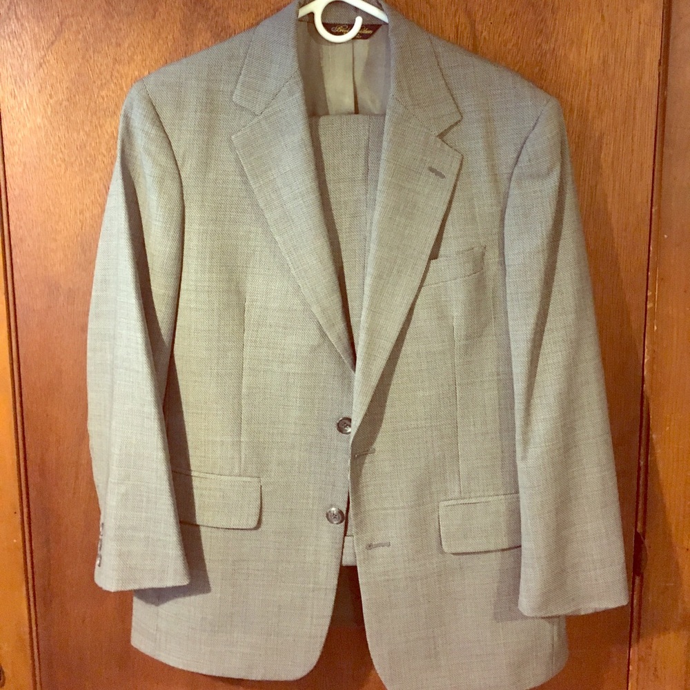 Brooks Brothers 2-piece suit