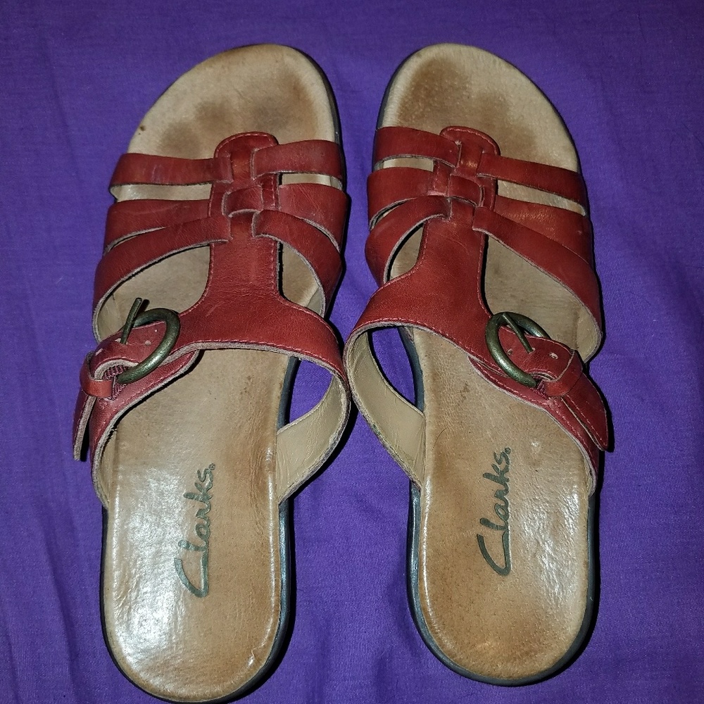 Clarks 6.5M Red Leather Slides Slip On Sandals Wedge Block Heel Buckle Shoes