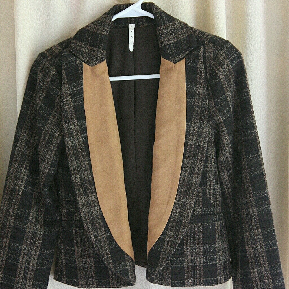Willow & Clay Tweed Tux Blazer - Size Small