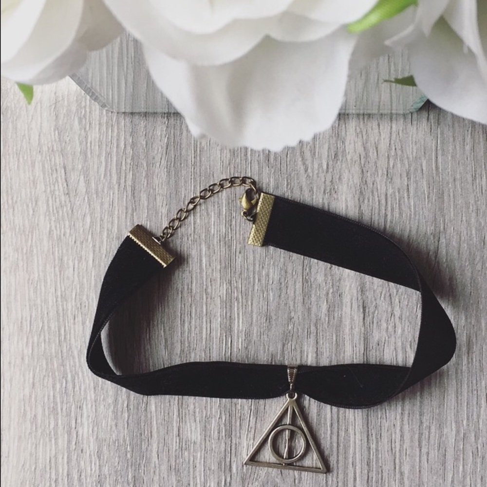Deathly Hollows Choker