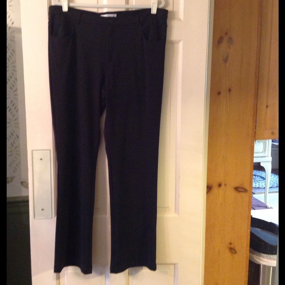 Black pants by Company Ellen Tracy.