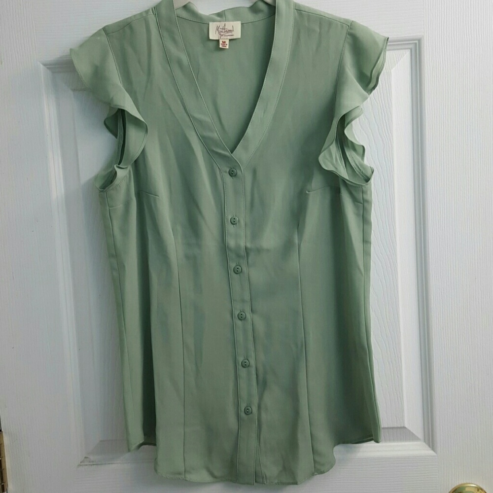 Thread and Flutter Top in Sage