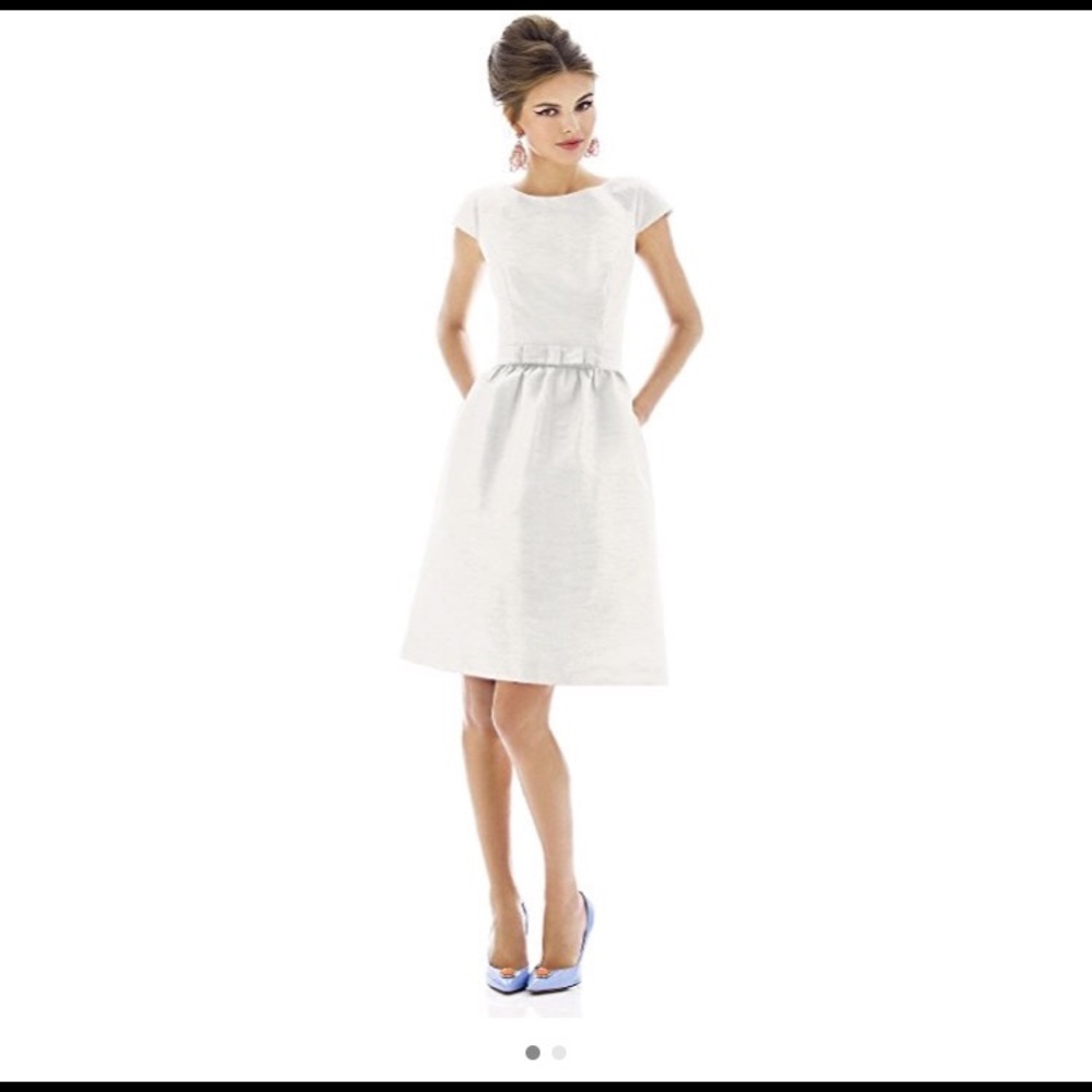 BRAND NEW!! White dress with belt.