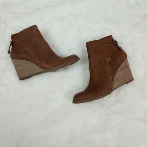 yamina wedge bootie