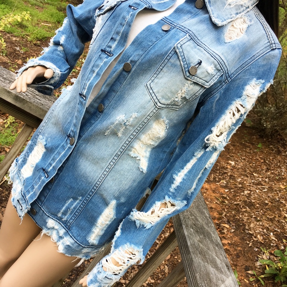 HP🎉 . GJG Denim Medium Wash Super Distressed Denim Button Up Jacket - Picture 3 of 13