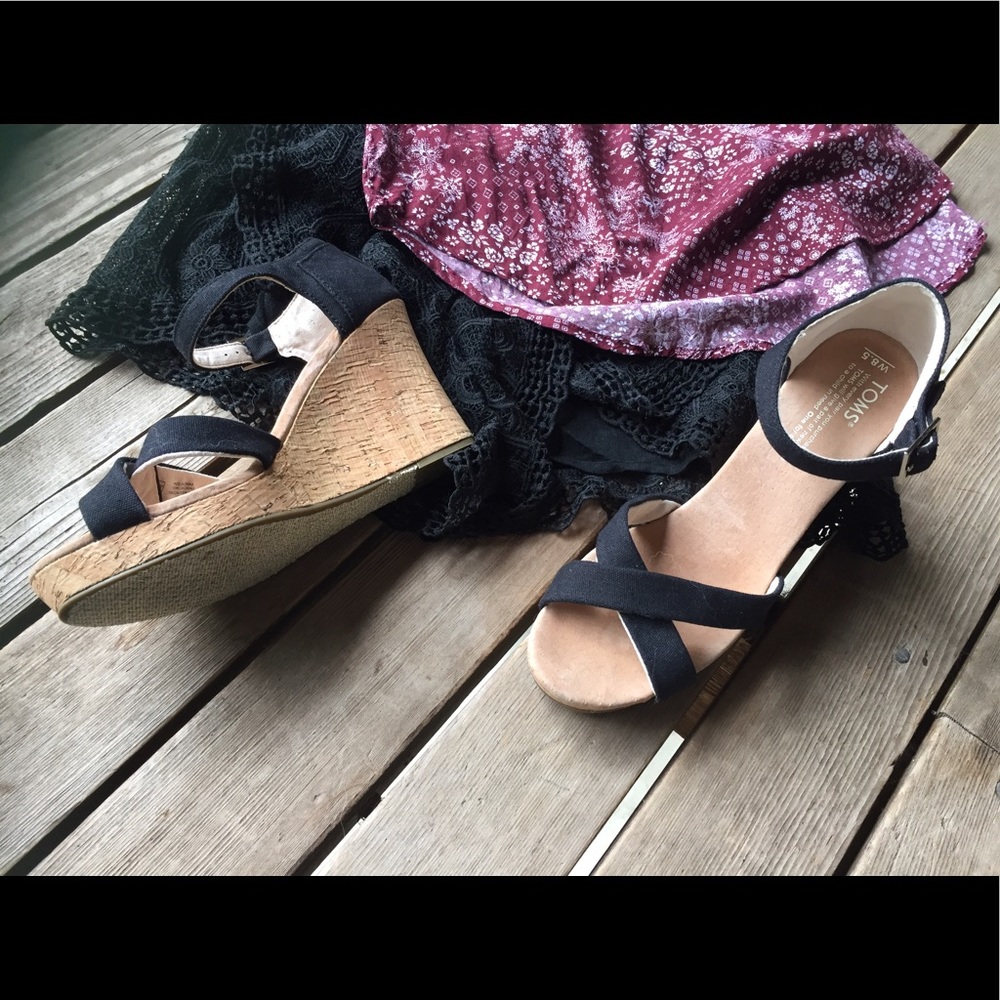 TOMS cork black strap wedges