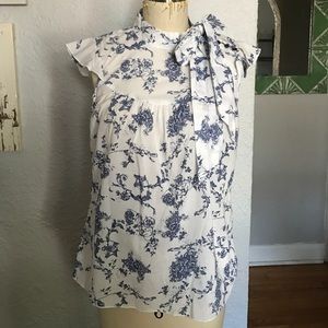 Forever 21 tie front blouse