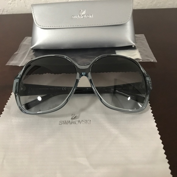Swarovski women sunglasses 100 UV PROTECTION!!!