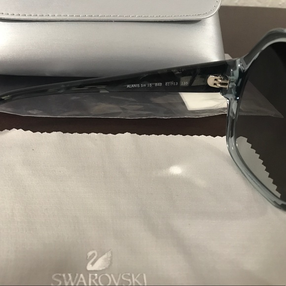 Swarovski women sunglasses 100 UV PROTECTION!!! main image 4