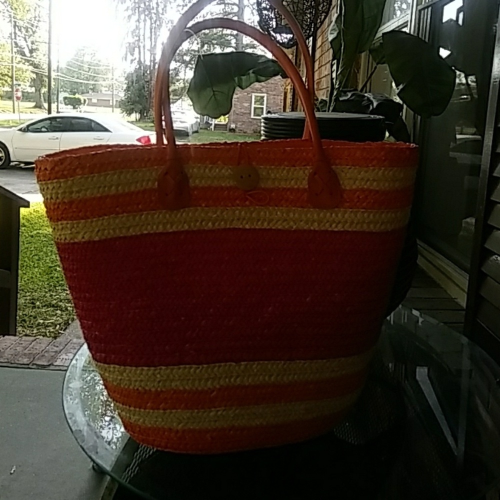 Colorful Straw Bag - Picture 2 of 2